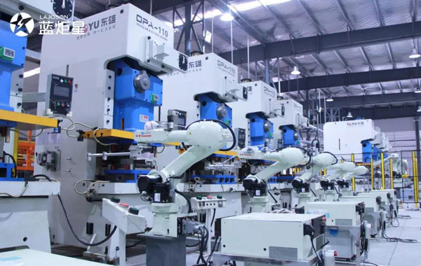 藍(lán)炬星 | 智能全自動(dòng)沖壓線