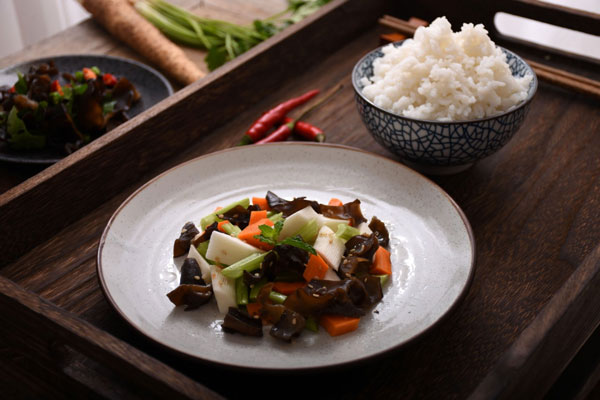 養(yǎng)成健康飲食習(xí)慣