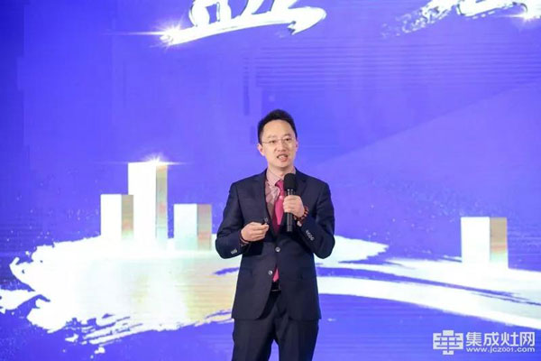 藍(lán)炬星集成灶董事長錢松良先生