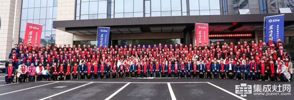 藍(lán)炬星集成灶市場部部長錢廣先生