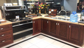 藍(lán)炬星集成灶大商專訪|福建漳州鄒慶木:70%的顧客來(lái)自老客戶介紹